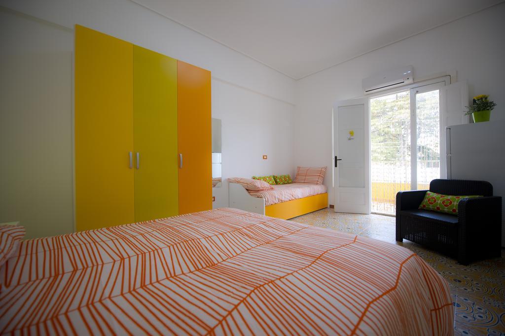 B&B Fiori Gialli Caucana Santa Croce Camerina Habitación foto