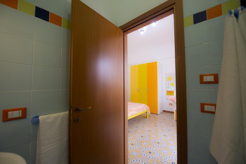 B&B Fiori Gialli Caucana Santa Croce Camerina Habitación foto